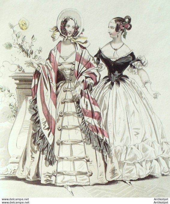 Costume Parisien 1838 # 3591 Redingote Lévantine robe organdi