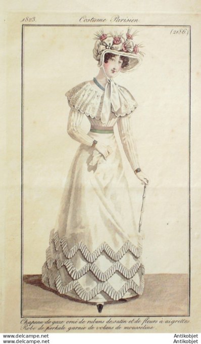 Gravure de mode Costume Parisien 1823 n°2186 Robe perkale et mousseline