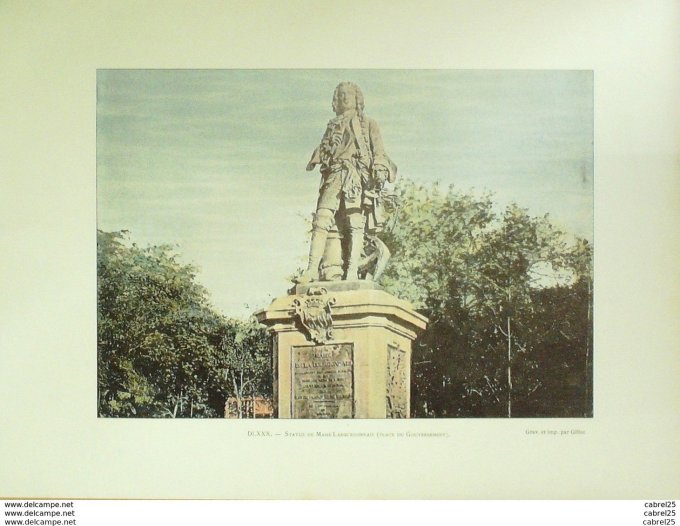 L'île de Réunion ST DENIS statue Mahé LABOURDONNAIS