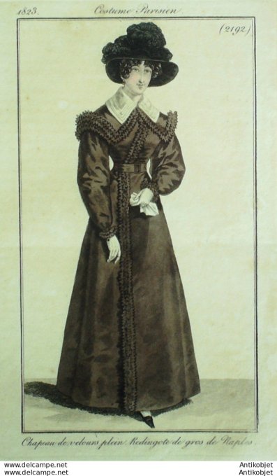 Gravure de mode Costume Parisien 1823 n°2192 Redingote de gros de Naples