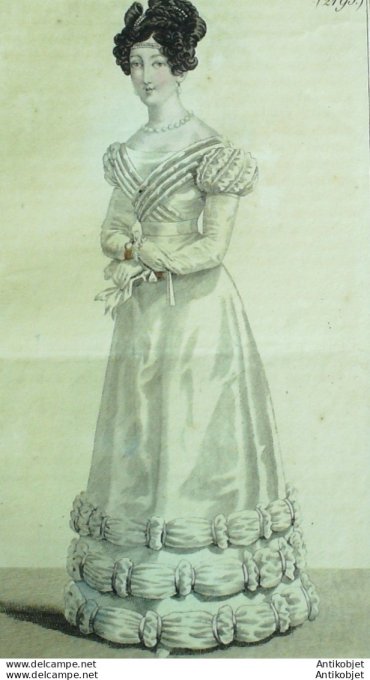 Costume Parisien 1823 # 2195 Robe de gaze et satin