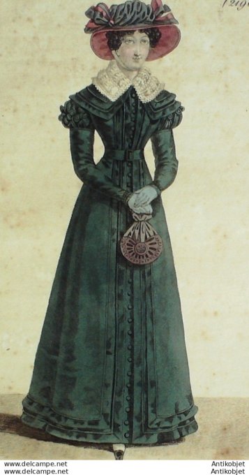 Costume Parisien 1823 # 2196 Redingote de gros de Naples