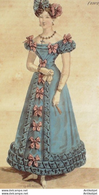 Costume Parisien 1823 # 2202 Robe crêpe et dents de loup