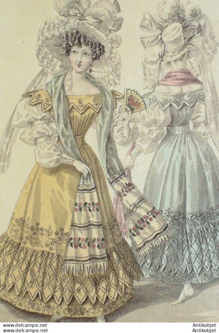 Costume Parisien 1828 # 2626 Robe Barèges garnie en soie