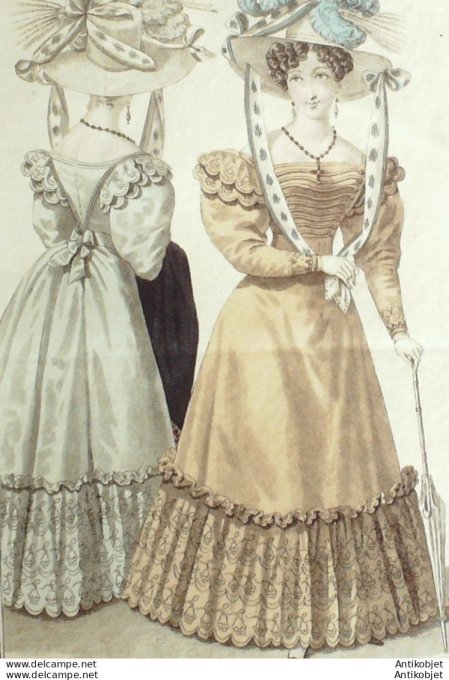 Gravure de mode Costume Parisien 1826 n°2401 Robe cotepali corsage garni de gances