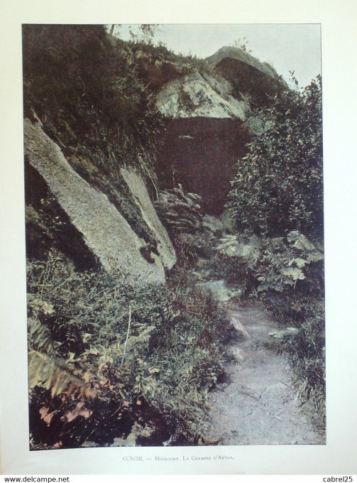 France (29) HUELGOAT Chambre d'ARTUS