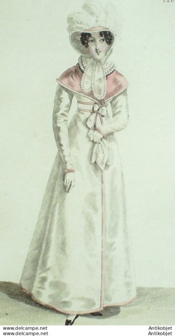 Costume Parisien 1822 # 2052 Redingote gros de Naples à Pélerine