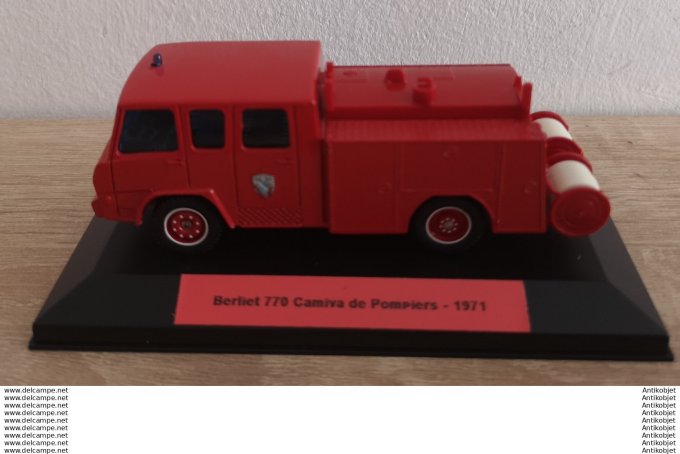 Renault Berliet 770 Camiva de Pompiers 1:43 1971