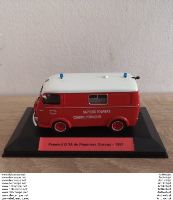 Peugeot D3A de Pompiers 1:43 Ouroux 1957