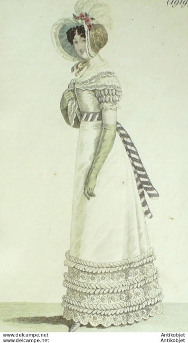 Gravure de mode Costume Parisien 1820 n°1919 Robe perkale  garnie
