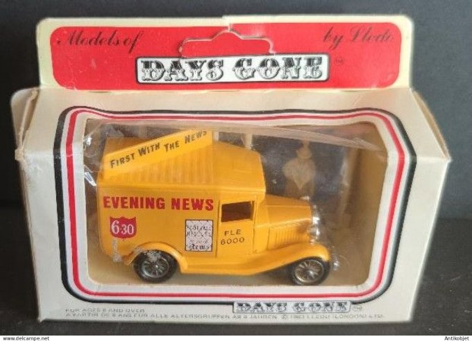 Camion DG7 DG9 Lledo "Evening news" 1/43 Days Gone + 3 personnages England