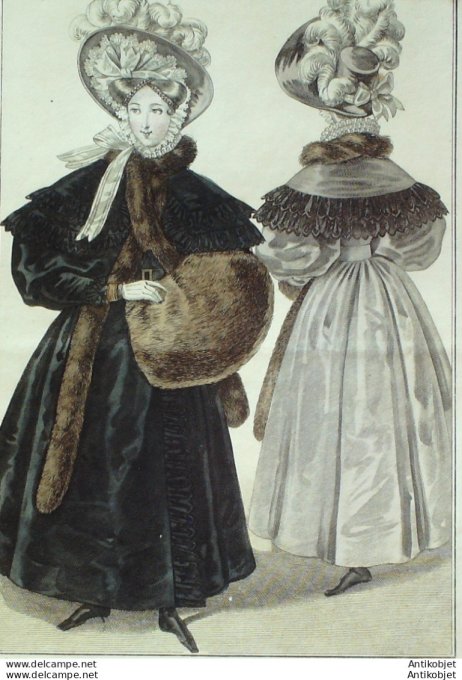 Costume Parisien 1831 # 2856 Redingote de satin à deux pélerines