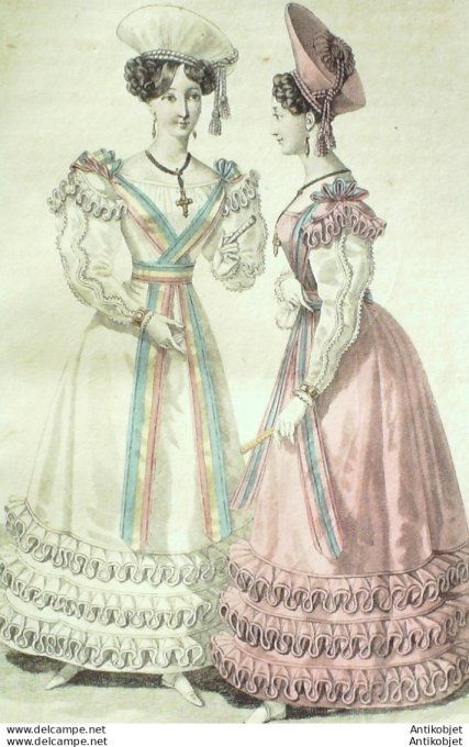 Costume Parisien 1826 # 2450 Robes de tulle garnies de volants Toques russes