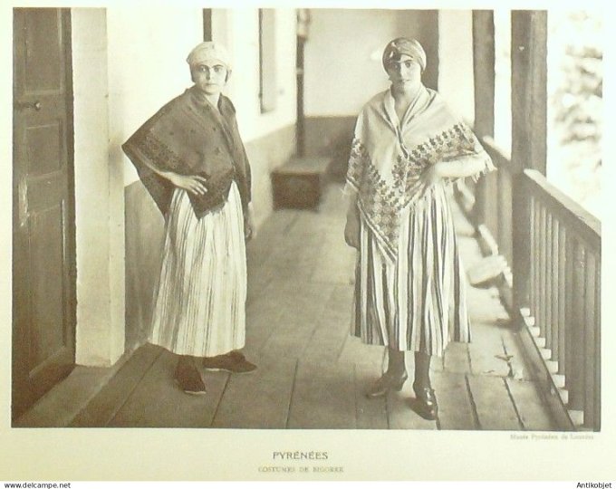 Occitanie Basque Bigorre (65) Paysannes  par Ch.Massin XXème