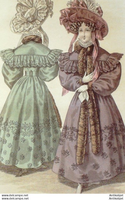 Costume Parisien 1829 # 2674 Robe Mérinos brodée