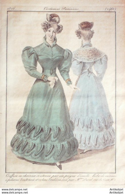 Gravure de mode Costume Parisien 1826 n°2462 Robe de mérinos à pélerine boutonnée