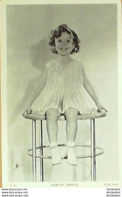 Temple Shirley (Studio photo Fox 53 )