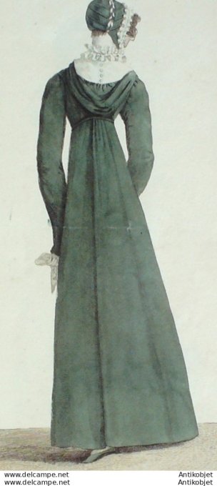 Gravure de mode Costume Parisien 1809 n° 974 Redingote à Capuce