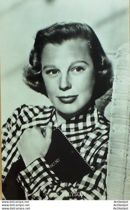 Allyson June (photo de presse 752 ) 1940