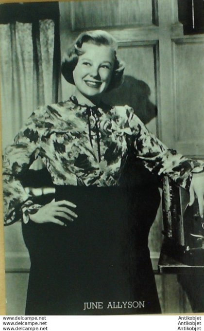 Allyson June (photo de presse 1151 ) 1940