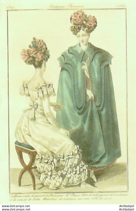 Costume Parisien 1827 # 2484 Robe de tulle garnie de rouleaux