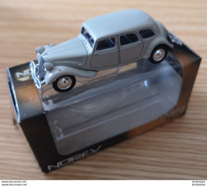 Citroen Traction 15 Six Norev 1:54