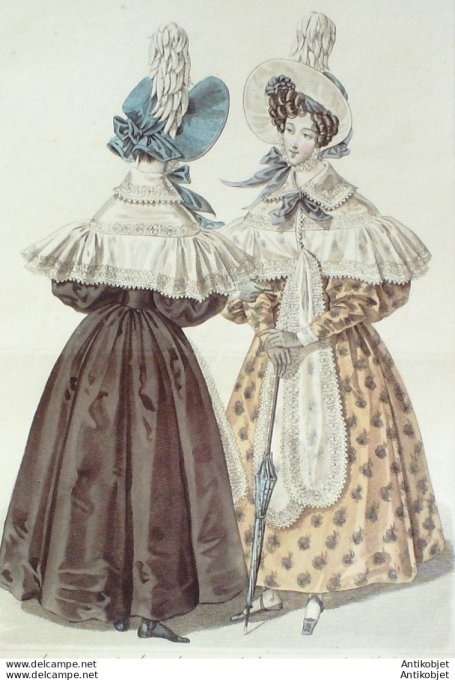 Costume Parisien 1831 # 2921 Robes de satin polonais de Charly