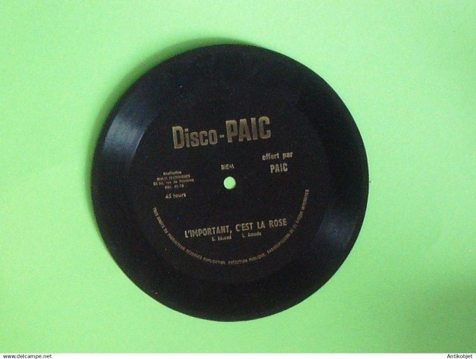 Bécaud Gilbert L'important c'est la rose 45T Pub savon Disco-Paic 1963