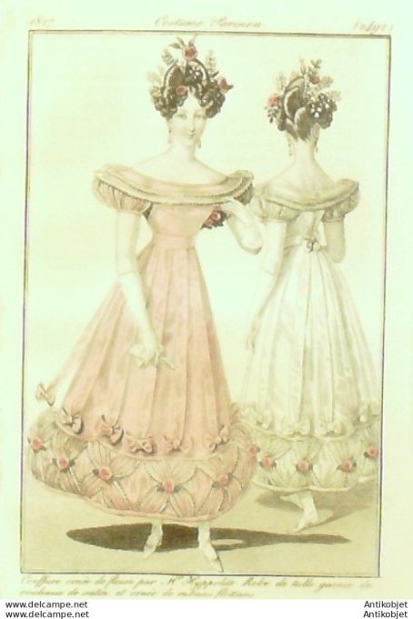 Costume Parisien 1827 # 2492 Robe de tulle garnie de rouleaux