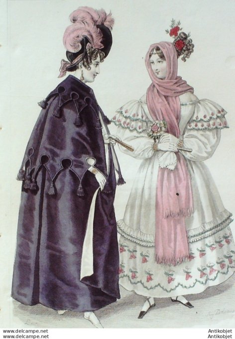 Costume Parisien 1831 # 2925 Manteau de velours à pélerine