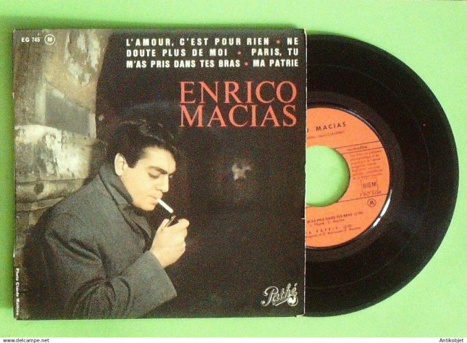 Macias Enrico 45T EP Paris tu m'as pris dans tes bras 1964