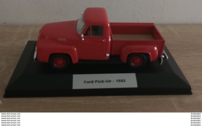 Ford Pick-Up 1953 1:43