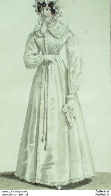 Costume Parisien 1822 # 2117 L'évite de Perkale bonnet à la folle