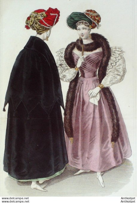 Costume Parisien 1831 # 2943 Robe à plis arrêtés manteau