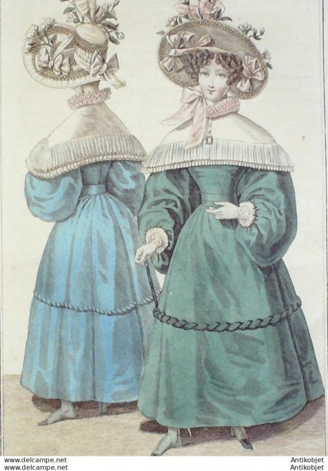 Gravure de mode Costume Parisien 1829 n°2713 Robe gros de Naples Pélerine de Jaconnat