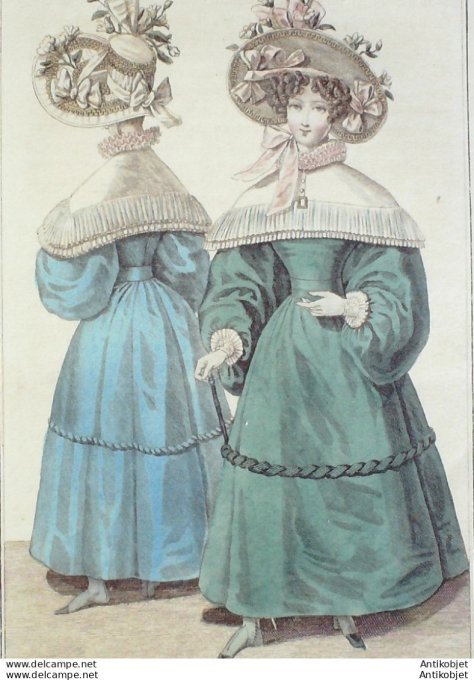 Costume Parisien 1829 # 2713 Robe gros de Naples Pélerine de Jaconnat