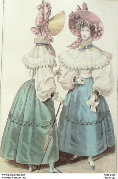Costume Parisien 1829 # 2716 Capote robe à passe de paille