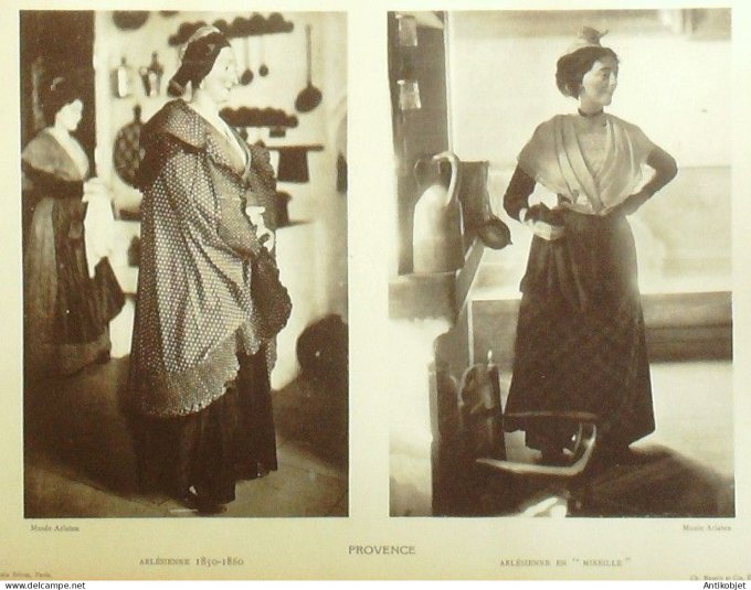 Provence-Alpes-Côte d'Azur Arles (13) Arlésiennes par Ch.Massin XXème