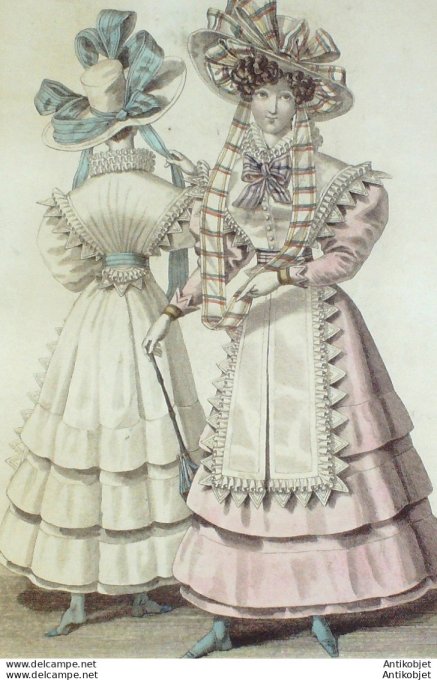 Gravure de mode Costume Parisien 1827 n°2524 Robe de Batiste  mantille d'organdi