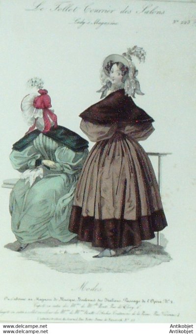 Le Follet 1831 # 223b Redingote satin à collet