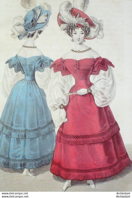 Gravure de mode Costume Parisien 1829 n°2734 Robe chapeau velours franges
