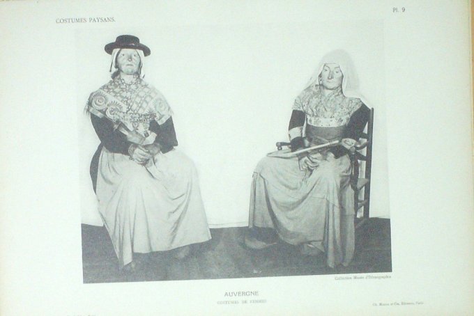 Auvergne-Rhône-Alpes Costumes 1875