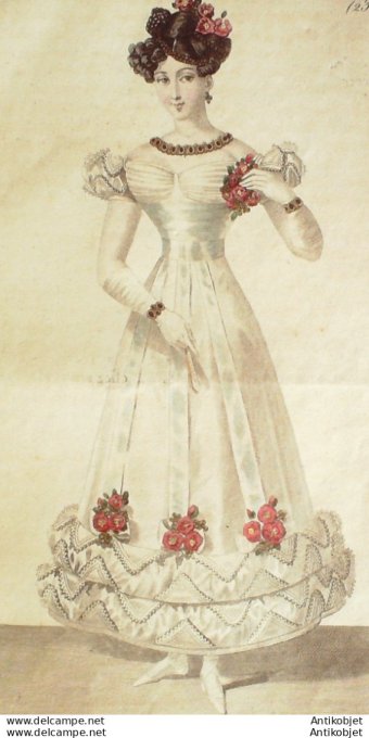 Costume Parisien 1825 # 2325 Robe de tulle corsage satin draperies