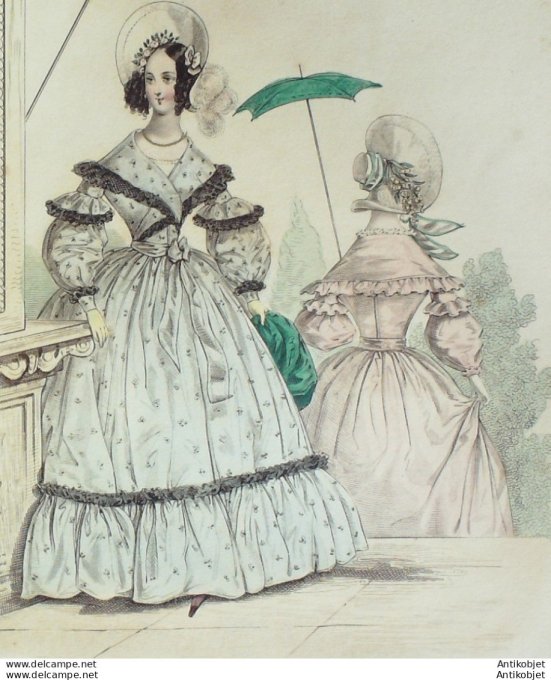 Gravure de mode Costume Parisien 1838 n°3563 Robe en poult de soie façonnée