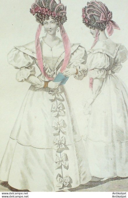 Gravure de mode Costume Parisien 1828 n°2568 Redingote blouse de crêpe lisse
