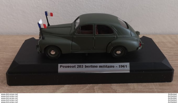 Peugeot 203 berline militaire V9618 1:43