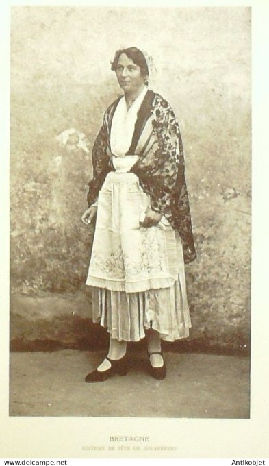 Bretagne Douarnenez (29) Bretonne  par Ch.Massin XXème