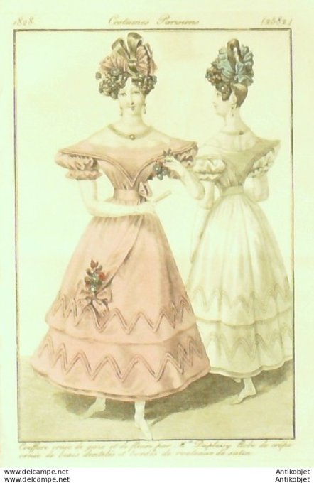 Costume Parisien 1828 # 2582 Robe de crêpe ornée de biais