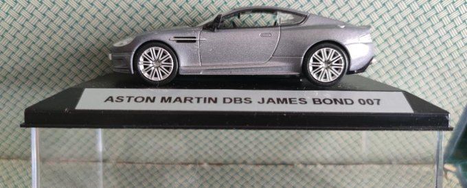 Aston Martin DBS - Au service secret de Sa Majesté James Bond 007 