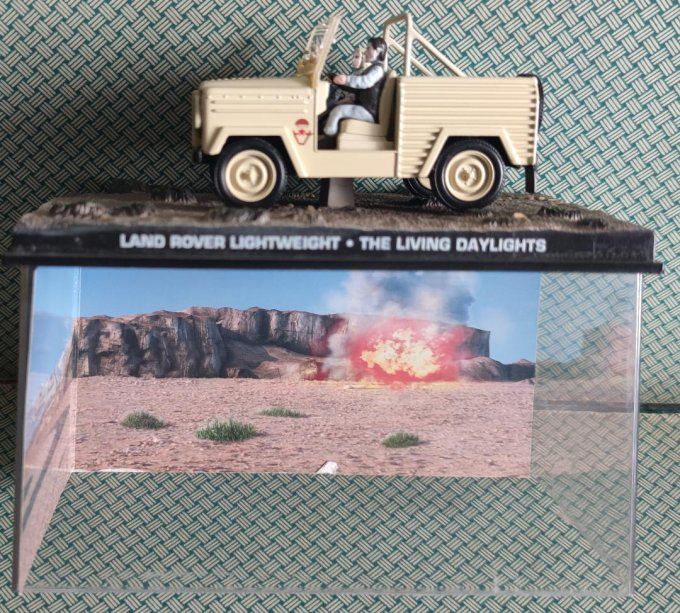 Land Rover Lightweight - The living Daylights James Bond 007
